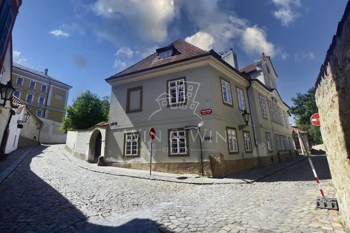 Prodej kanceláře, Praha - Hradčany, Kapucínská, 622 m2