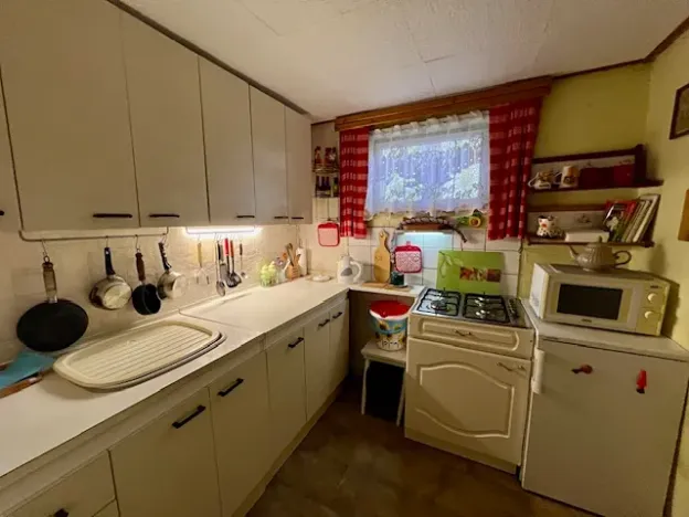 Prodej chaty, Roztoky, 80 m2