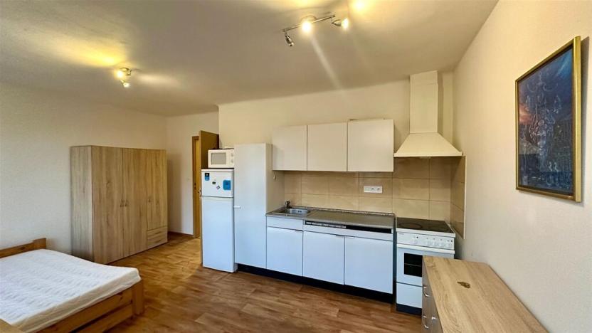 Pronájem bytu 1+kk, Cheb, Jakubská, 25 m2