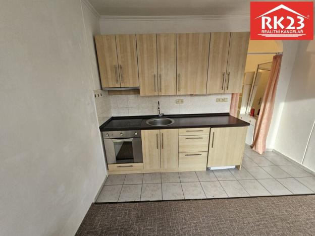 Pronájem bytu 1+kk, Mariánské Lázně, Hroznatova, 20 m2