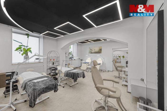 Pronájem obchodního prostoru, Praha - Smíchov, Zborovská, 180 m2