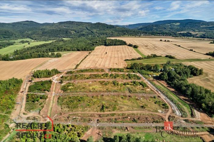 Prodej pozemku pro bydlení, Ostrov, 653 m2