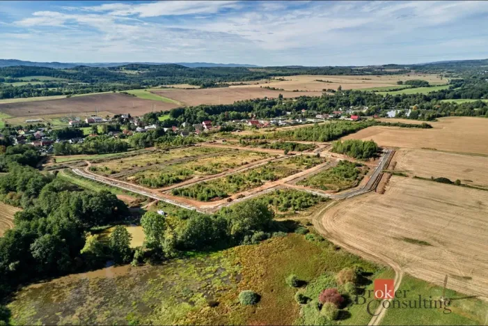 Prodej pozemku pro bydlení, Ostrov - Kfely, 697 m2