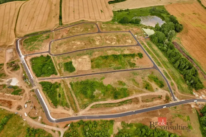 Prodej pozemku pro bydlení, Ostrov - Kfely, 697 m2