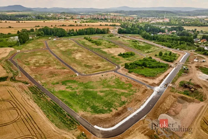 Prodej pozemku pro bydlení, Ostrov - Kfely, 697 m2