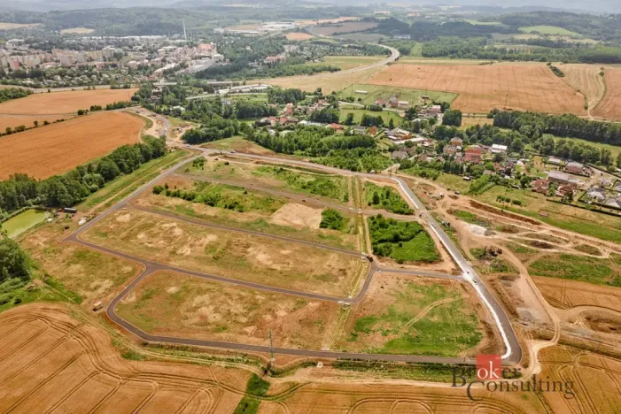 Prodej pozemku pro bydlení, Ostrov - Kfely, 697 m2