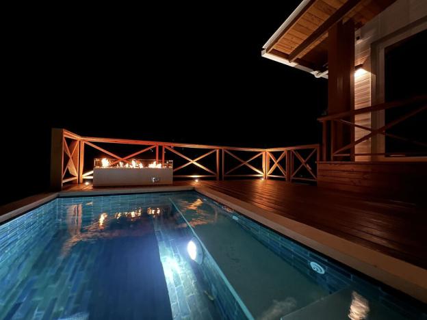 Prodej rodinného domu, Coxen Hole, Roatán, Honduras, 238 m2