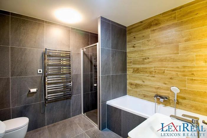 Prodej rodinného domu, Tursko, Jezdecká, 164 m2