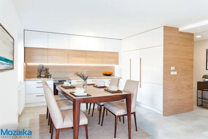 Pronájem bytu 3+kk, Lanškroun - Lanškroun-Vnitřní Město, nám. J. M. Marků, 86 m2