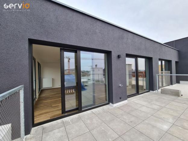 Pronájem kanceláře, Brno, Hvězdová, 109 m2