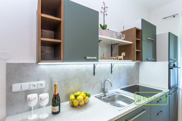 Prodej bytu 2+kk, Praha - Libeň, U libeňského pivovaru, 64 m2