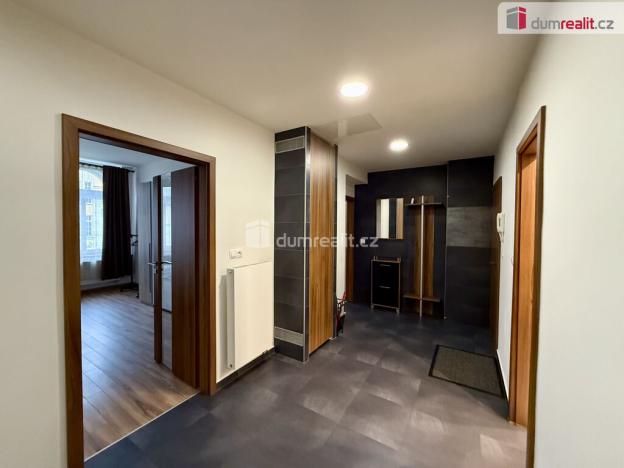 Prodej bytu 2+1, Mariánské Lázně, Hlavní třída, 73 m2