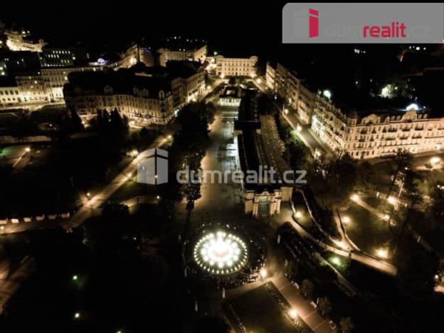 Prodej bytu 2+1, Mariánské Lázně, Hlavní třída, 73 m2