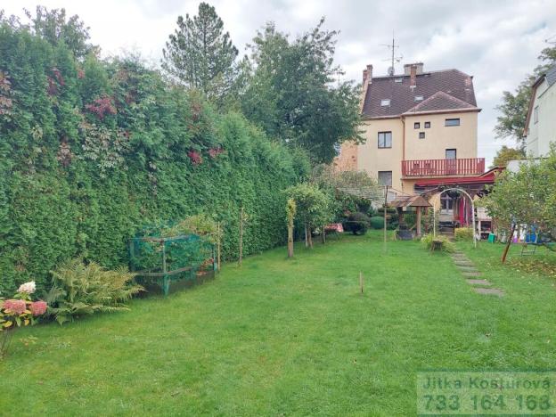 Prodej rodinného domu, Krnov - Pod Bezručovým vrchem, Albrechtická, 300 m2