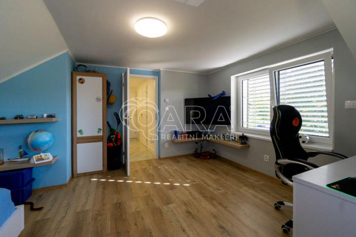 Pronájem rodinného domu, Rostoklaty - Nová Ves II, 90 m2