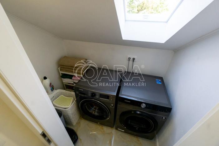 Pronájem rodinného domu, Rostoklaty - Nová Ves II, 90 m2