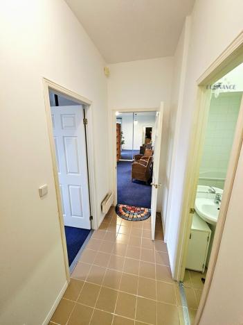 Prodej bytu 2+1, Praha - Libeň, Společná, 61 m2
