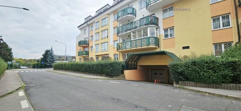 Prodej bytu 2+1, Praha - Libeň, Společná, 61 m2