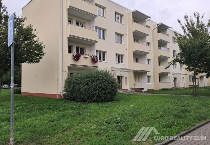 Pronájem bytu 1+1, Zlín, 32 m2