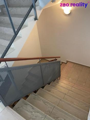 Prodej bytu 2+kk, Praha, Mattioliho, 59 m2