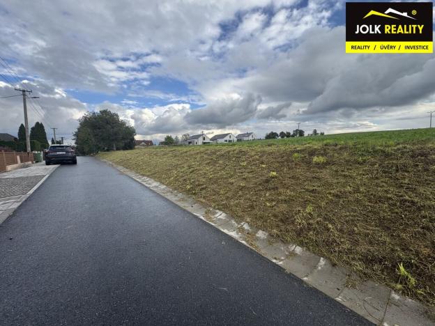 Prodej komerčního pozemku, Píšť, Polní, 23839 m2