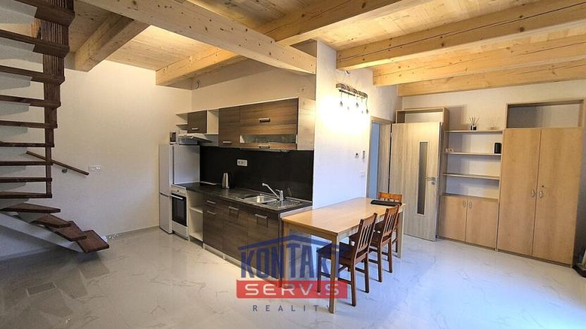 Pronájem rodinného domu, Kolinec, 68 m2