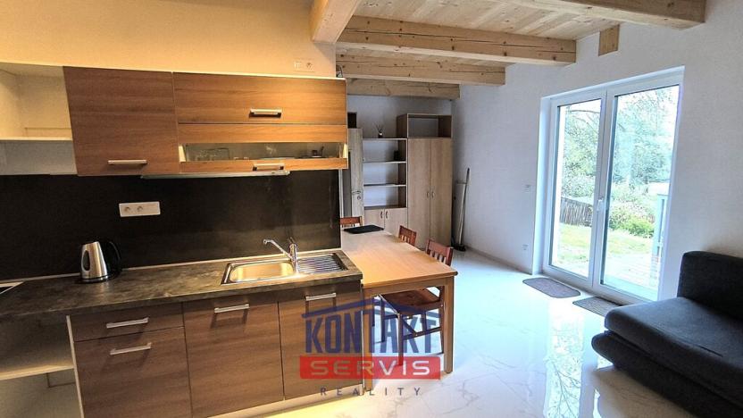 Pronájem rodinného domu, Kolinec, 68 m2