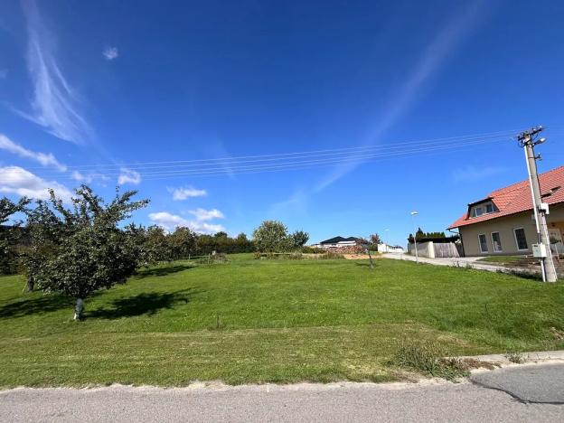 Prodej pozemku pro bydlení, Brodek u Prostějova, 1937 m2