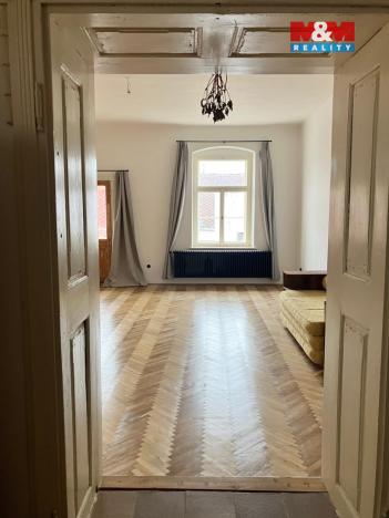 Prodej bytu 2+1, Jindřichův Hradec - Jindřichův Hradec I, Panská, 86 m2