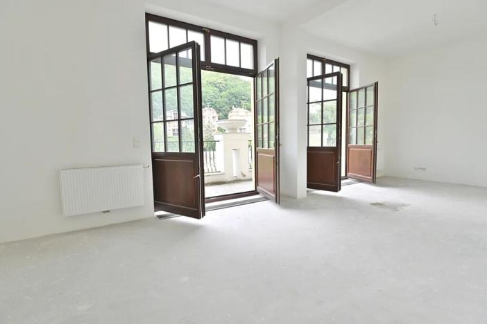 Prodej bytu 6+kk a větší, Karlovy Vary, Zámecký vrch, 225 m2