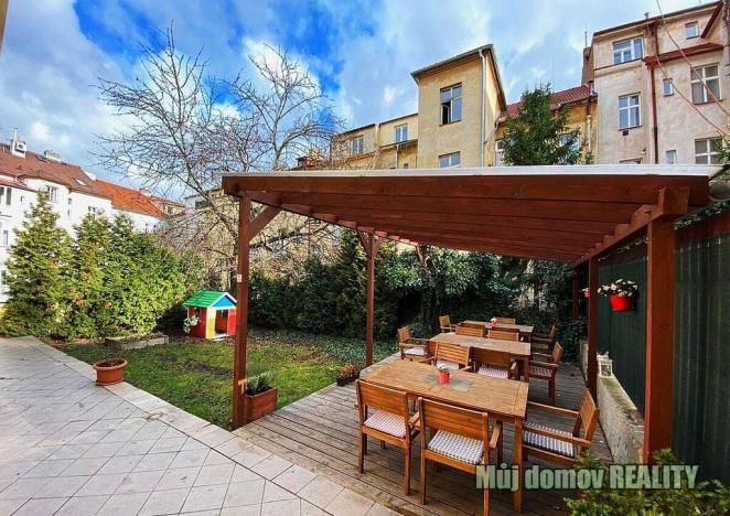 Pronájem bytu 2+kk, Praha - Smíchov, U Santošky, 45 m2