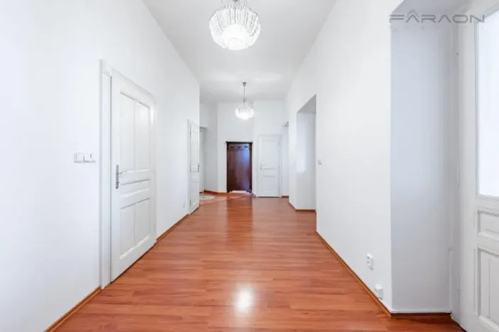 Prodej bytu 4+1, Praha - Smíchov, Na Plzeňce, 150 m2