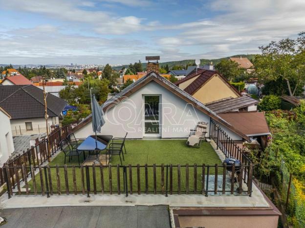 Prodej rodinného domu, Praha, K Vejvoďáku, 158 m2