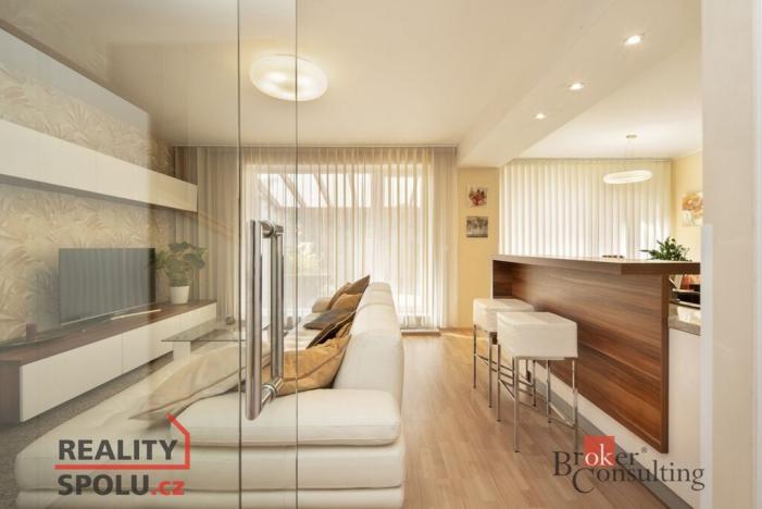 Prodej rodinného domu, Praha - Řeporyje, Dělená, 150 m2