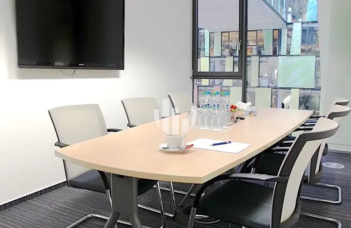 Pronájem kanceláře, Praha - Karlín, Karolinská, 551 m2