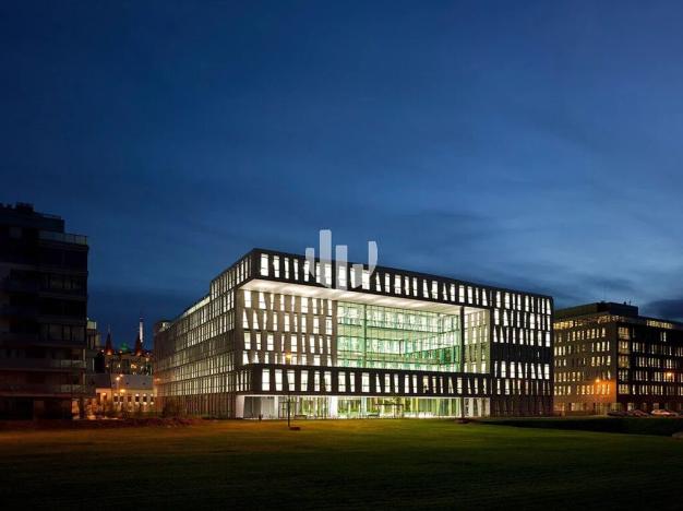 Pronájem kanceláře, Praha - Karlín, Karolinská, 551 m2
