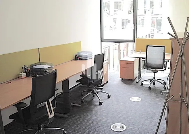 Pronájem kanceláře, Praha - Karlín, Karolinská, 866 m2