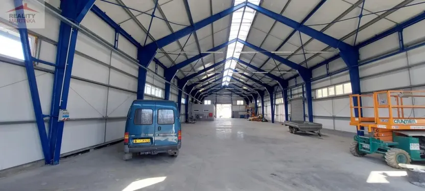 Prodej výrobních prostor, Valašské Meziříčí - Bynina, 820 m2