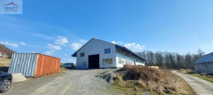Prodej výrobních prostor, Valašské Meziříčí - Bynina, 820 m2