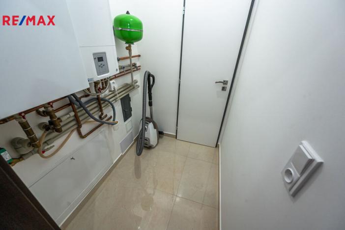 Prodej rodinného domu, Vysoký Újezd, U Rybníčka, 224 m2