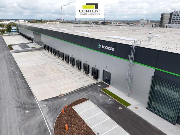 Pronájem skladu, Praha, K pérovně, 8010 m2