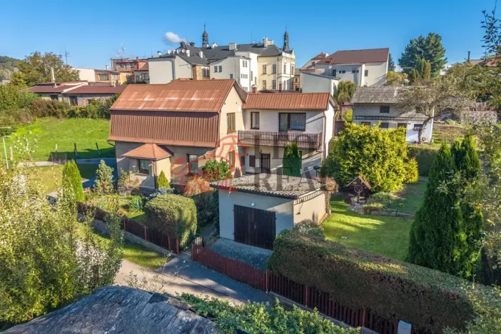 Prodej rodinného domu, Rovensko pod Troskami, Růžová, 250 m2