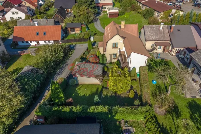 Prodej rodinného domu, Rovensko pod Troskami, Růžová, 250 m2