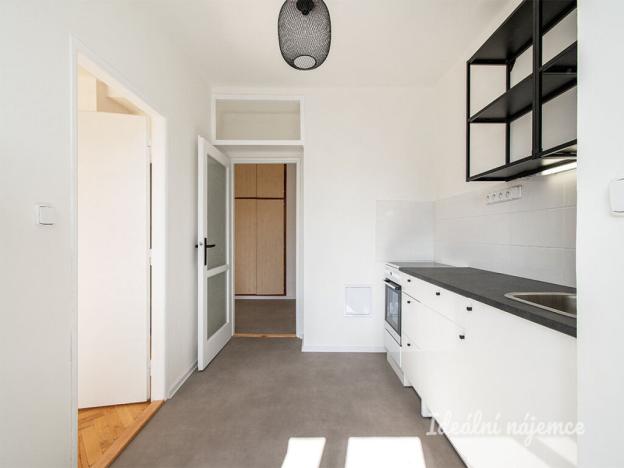Pronájem bytu 2+1, Praha - Střešovice, Za Hládkovem, 56 m2