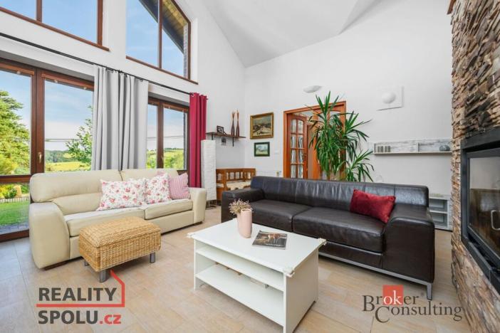 Prodej rodinného domu, Železný Brod, 218 m2