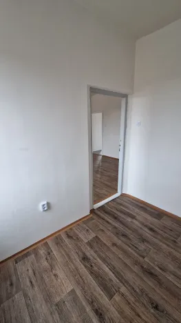 Pronájem bytu 3+1, Jeníkov, 73 m2