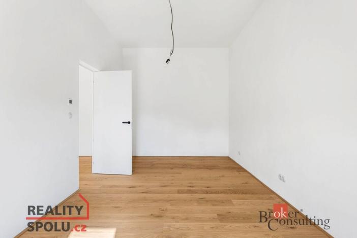 Prodej bytu 2+kk, Jince, Slavíkova, 86 m2