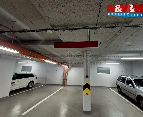 Prodej garážového stání, Beroun - Beroun-Město, Na Náhonu, 20 m2