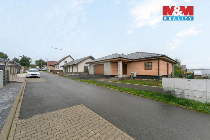 Prodej rodinného domu, Luženičky - Luženice, 124 m2