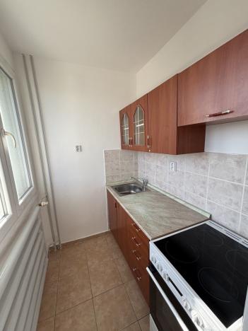 Pronájem bytu 2+1, Pardubice, Stavařov, 37 m2